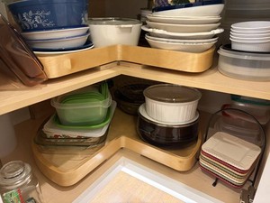 Kitchen Storage Containers & Serving Dishes