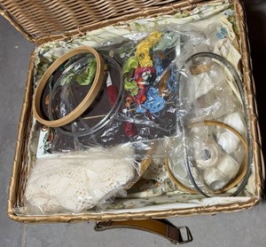 Embroidery Hoop, Needlework & Accessories Craft Basket
