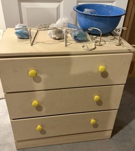 Cream Dresser with Metal Shelf Inserts & Blue Metal Basin