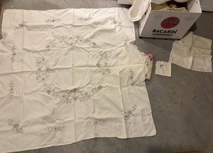 Mixed Lot Embroidered Table Linens & Lace Doilies