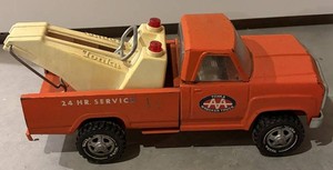 Antique Solid Metal Tonka AAA Wrecker Toy Truck