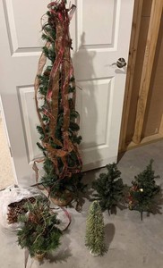Christmas Tree Decor Mixed Lot