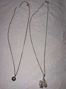 Pendant Necklaces, 2 Total