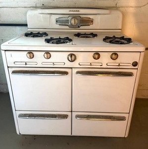 Vintage Roper Gas Range Stove