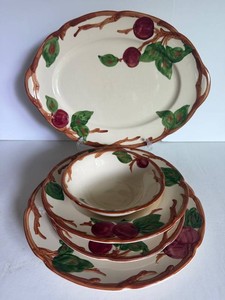 Franciscan Apple 46-Piece Dinnerware Set