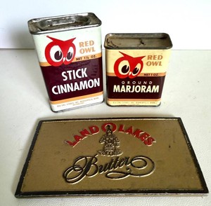 Red Owl Spice Tins & Land O Lakes Butter Metal Postcard Mixed Lot