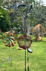 Garden Decor Mixed Lot With Wind Spinners, Birdhouse & Plant Stand