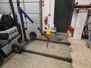 Bluebird International Tiptow II Towable Engine Hoist