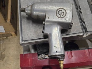 Chicago Pneumatic Pneumatic 12 Impact Wrench