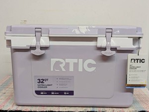 RTIC OUTDOORS 32 QT ULTRA-LIGHT HARD SIDED COOLER  LILAC PURPLE