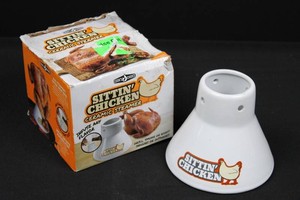 Cooks Choice Sittin Chicken Ceramic Steamer