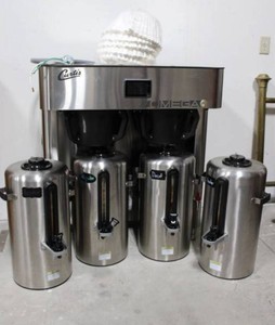 Curtis OMGT10 Commercial Coffee Brewer With 4 Servers