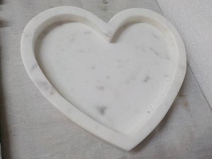 Marble Heart Tray 8 x 7...