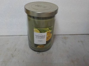 Yankee Candle Sage and Citrus...