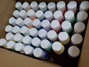 45 bottles Acrylic Craft Paint - va...