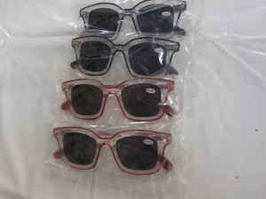 4 pair Sunglasses Readers #2.00...