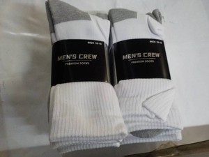 8 Pair Mens Crew Socks size 10-13...