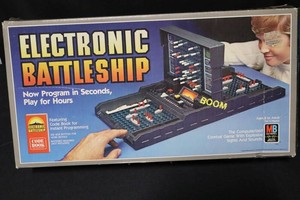 Vintage Milton Bradley Electronic Battleship 4750 Game