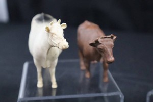 Vintage Plastic Farm Animal Figure Mixed Lot (Lot of 8)
