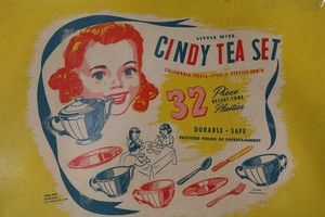 Vintage Little Miss Cindy Tea Set 32-Piece Wes-Co