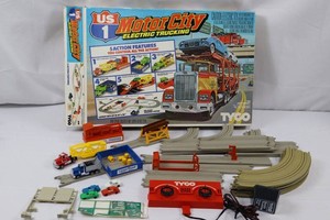 Tyco US1 MotorCity Electric Trucking Track Set With Instructions