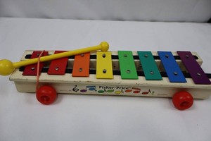 Vintage Fisher-Price 870 Pull Xylophone Toy