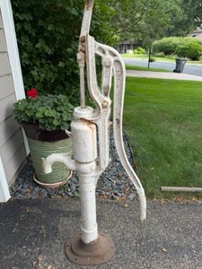 Cast Iron Hand Water Pump With Operating Rod - 63 in H
