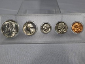 1965 U.S. Coin Set in Whitman Holder