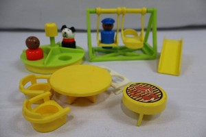 Fisher-Price Park & Picnic Set (11 Pieces)
