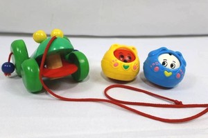 Vintage Wooden Pull-Along Frog With 2 Roly Poly Faces