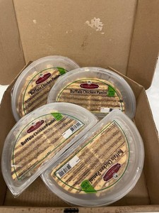 A - Mama Mancinis Buffalo Chicken Panini (Lot of 4)
