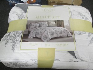 Lenox King 3 piece quilt set...