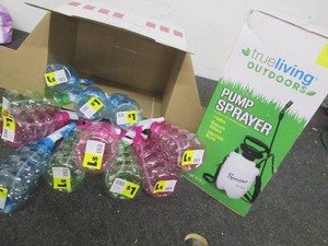 Pump sprayer and spray bottles...