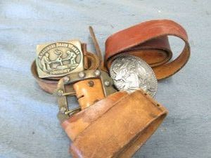3 Leather belts with buckles...