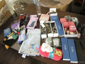 Jewelery, beauty and more...