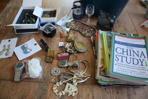 Miscellaneous Trinkets and jewelry...
