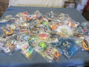 Huge lot of party favors, novelty r...