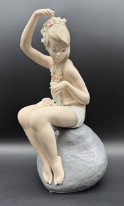 Lladro 1601 Desnudo Tul Arrodillada Figurine With Box