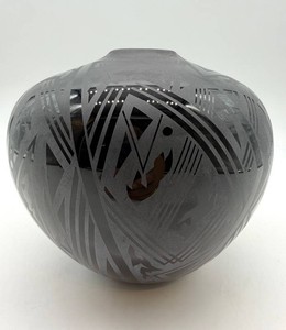7 Inch Decorative Glass Vase
