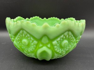 L.E. Smith McKee Quintec Jadeite Glass Serving Bowl