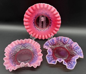 Art Glass Ruffled Bowl Set (Lot of 3) including Fenton