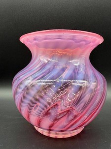 Vintage Fenton Cranberry Spiral Opalescent Optic Glass Vase