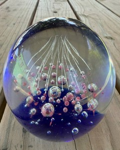 Art Glass Paperweight - Unsigned