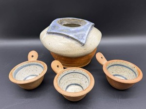 Ceramic Glazed Vessel & 3 Handled Cups Mixed Lot