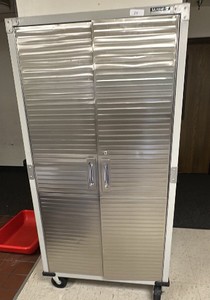 UltraHD seville, Classics, metal cabinet with two doors and shelving on wheels