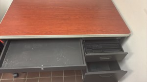 Office desk (L-Kitchen)