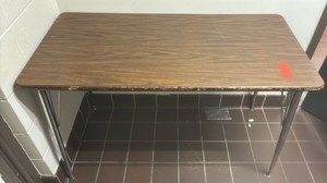 Table (L-Kitchen)