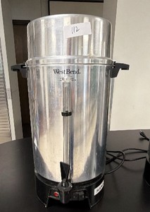 West Bend coffee pot 100 cup