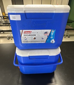 Coleman excursion cooler with handle, 16 quart, Blue & White, lot of 2 (L-Kitchen)