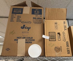 Hot and cold cup containers, and lids